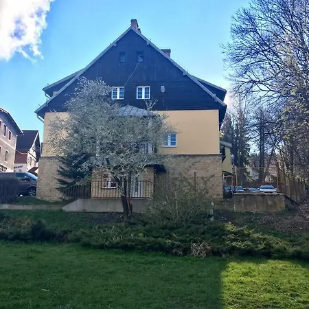 Aksamit Проживание в семье *